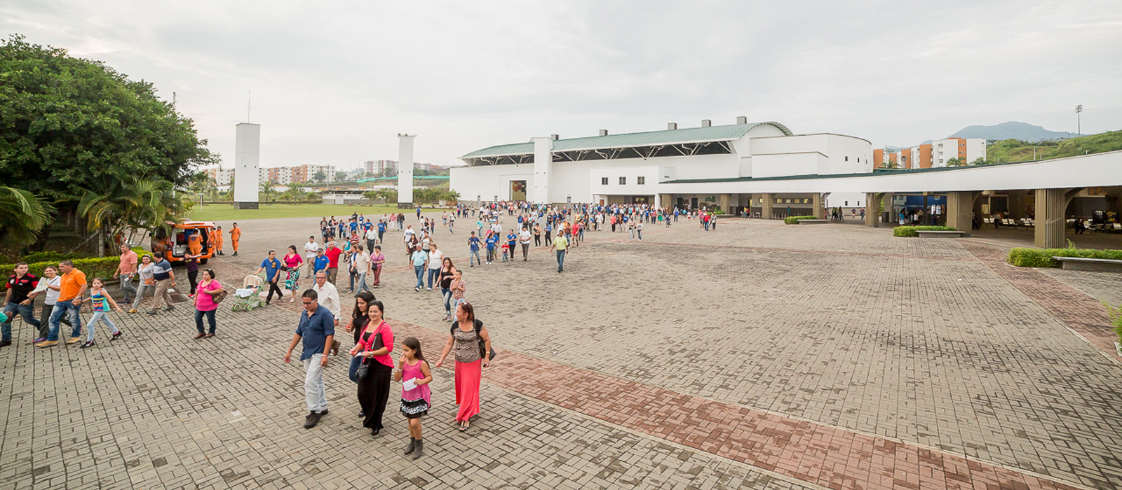 Asistir a una Exposición en Colombia: 6 Cosas Básicas